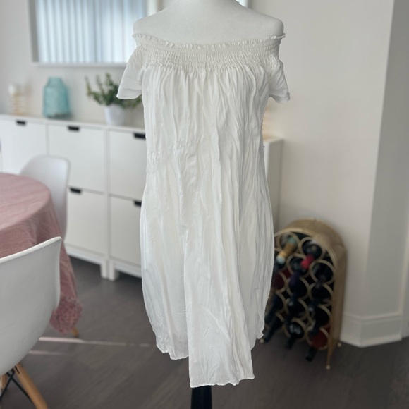 Aritzia Dress XS - Picture 1 of 4